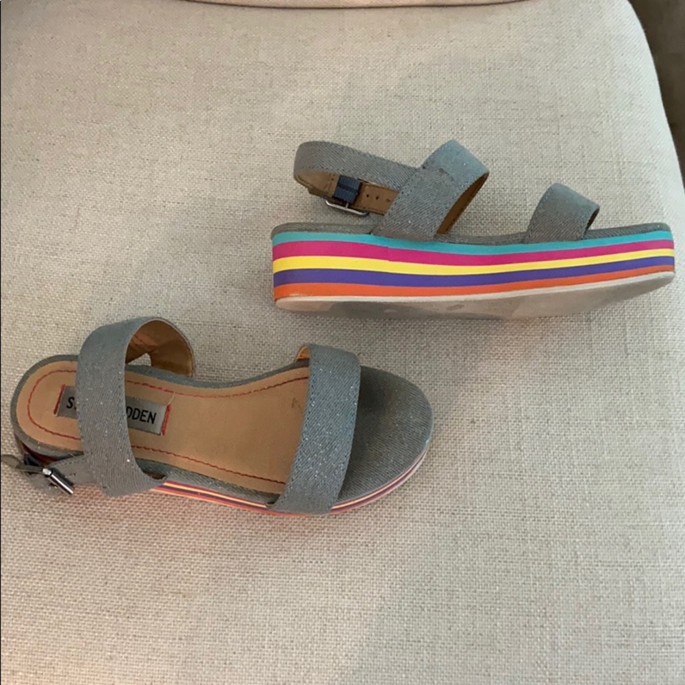 Rainbow sandals!